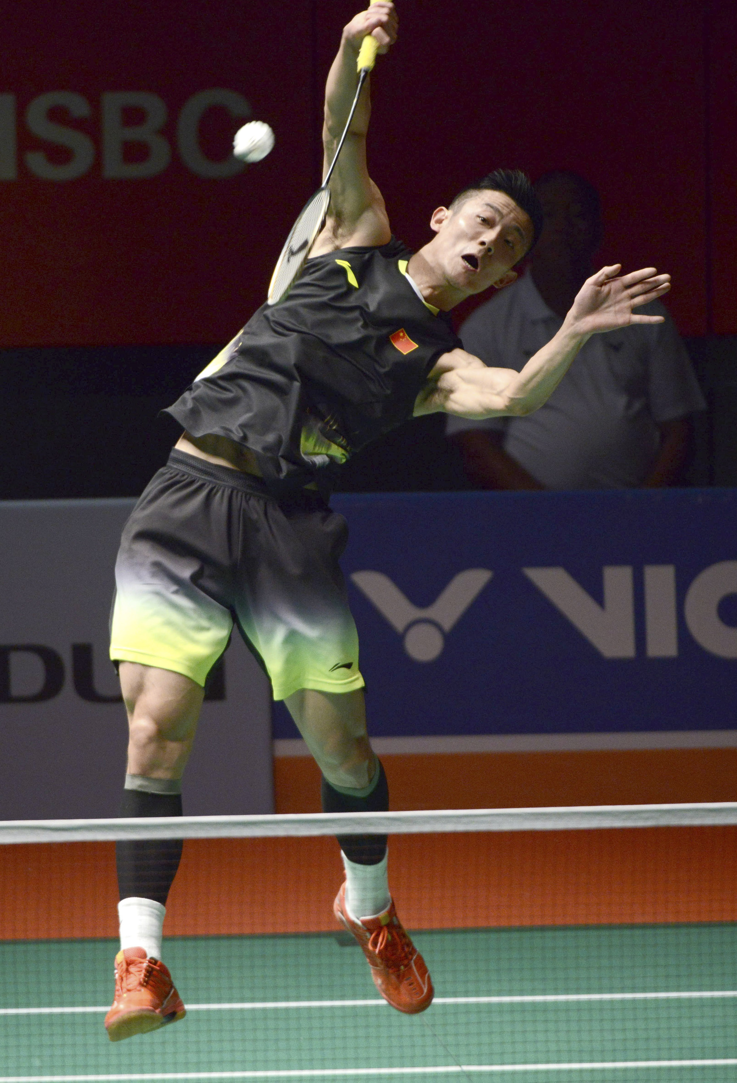 马来西亚羽毛球队绝地反击泰国羽毛球队，谌龙绝境逆转