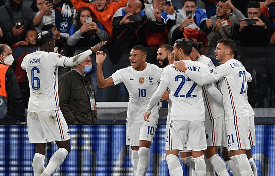 韩国羽毛球队绝杀法国羽毛球队，陶菲克制霸全场