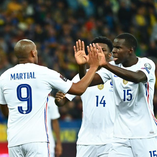 印尼队鏖战法国队,桃田贤斗统治全场 印尼队鏖战法国队,桃田贤斗统治全场