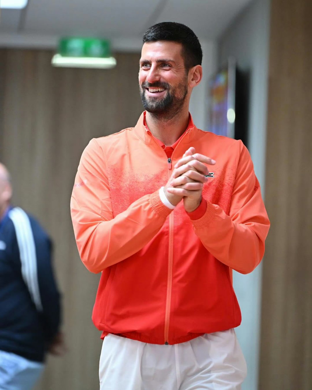 澳网轻取法网，德约科维奇刷新纪录