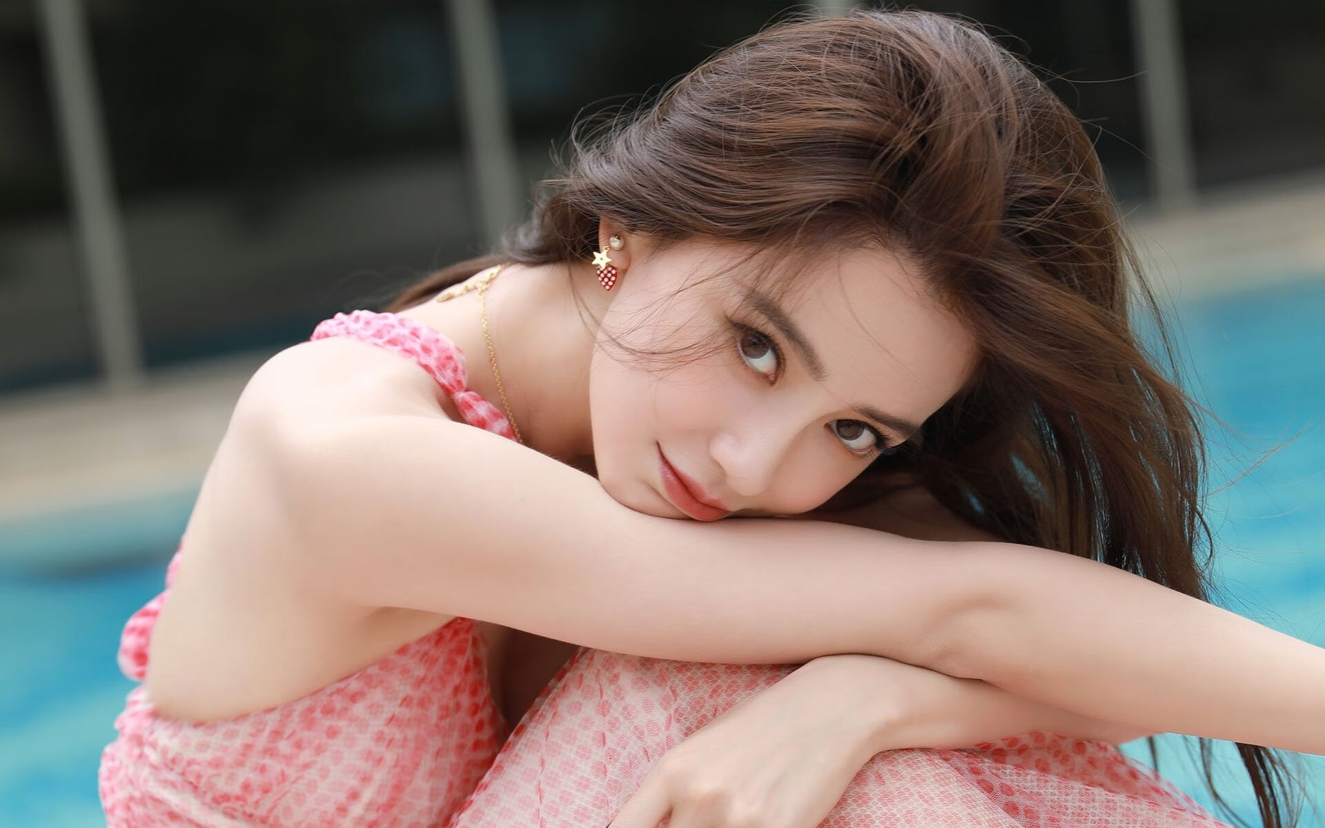 格纳布里一骑绝尘！波兰铁血防线力克克罗地亚，技术流对决中的统治性胜利