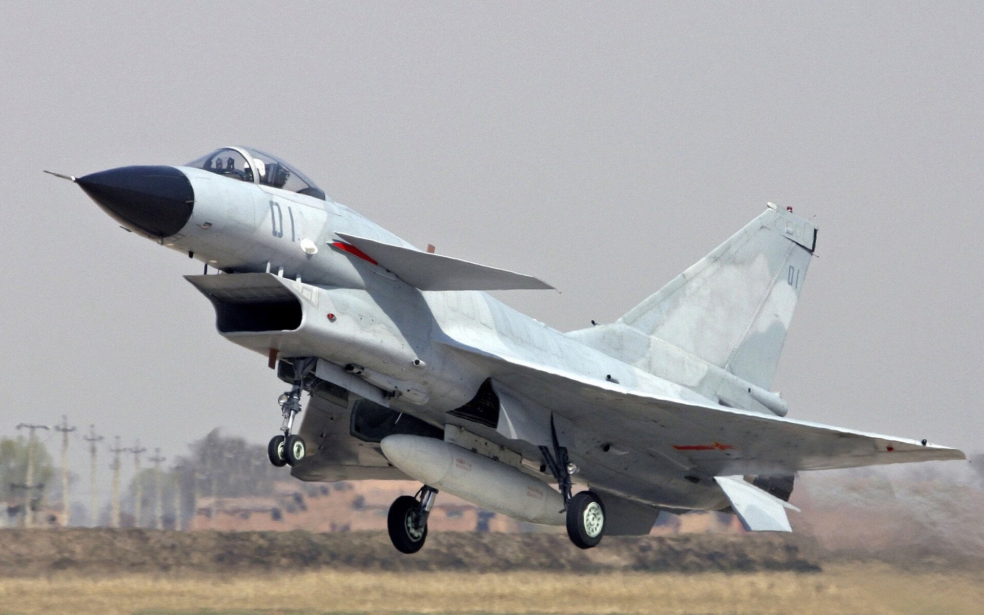 绝杀与传奇,威廉姆斯最后一圈逆袭,佩雷兹达成4000圈历史里程碑