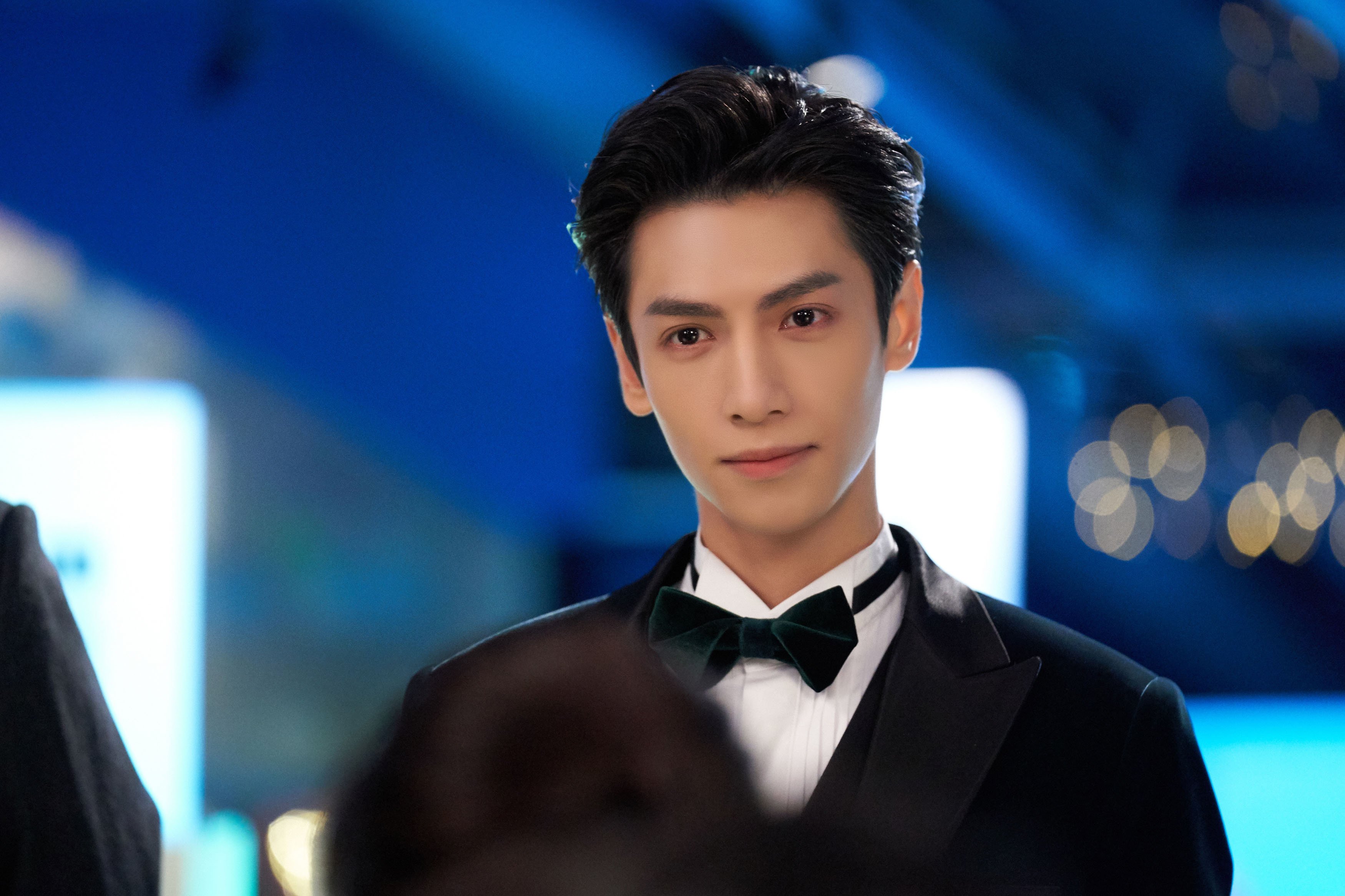 中场魔术师点燃绿茵,北非之鹰以连续得分压制意甲雄狮