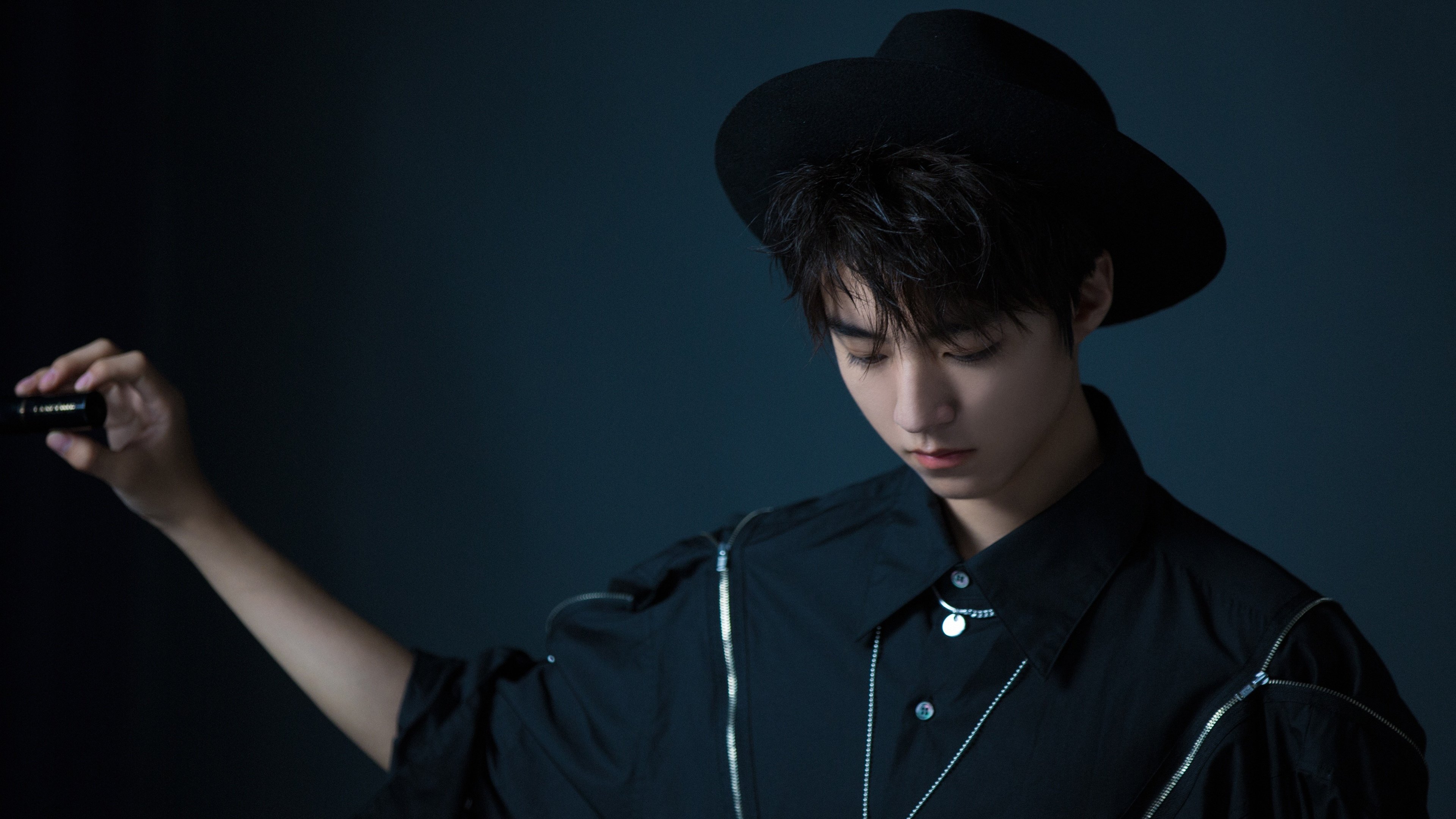 英雄诞生于冰火之间，阿拉巴爆发助芬兰生死战取胜摩洛哥