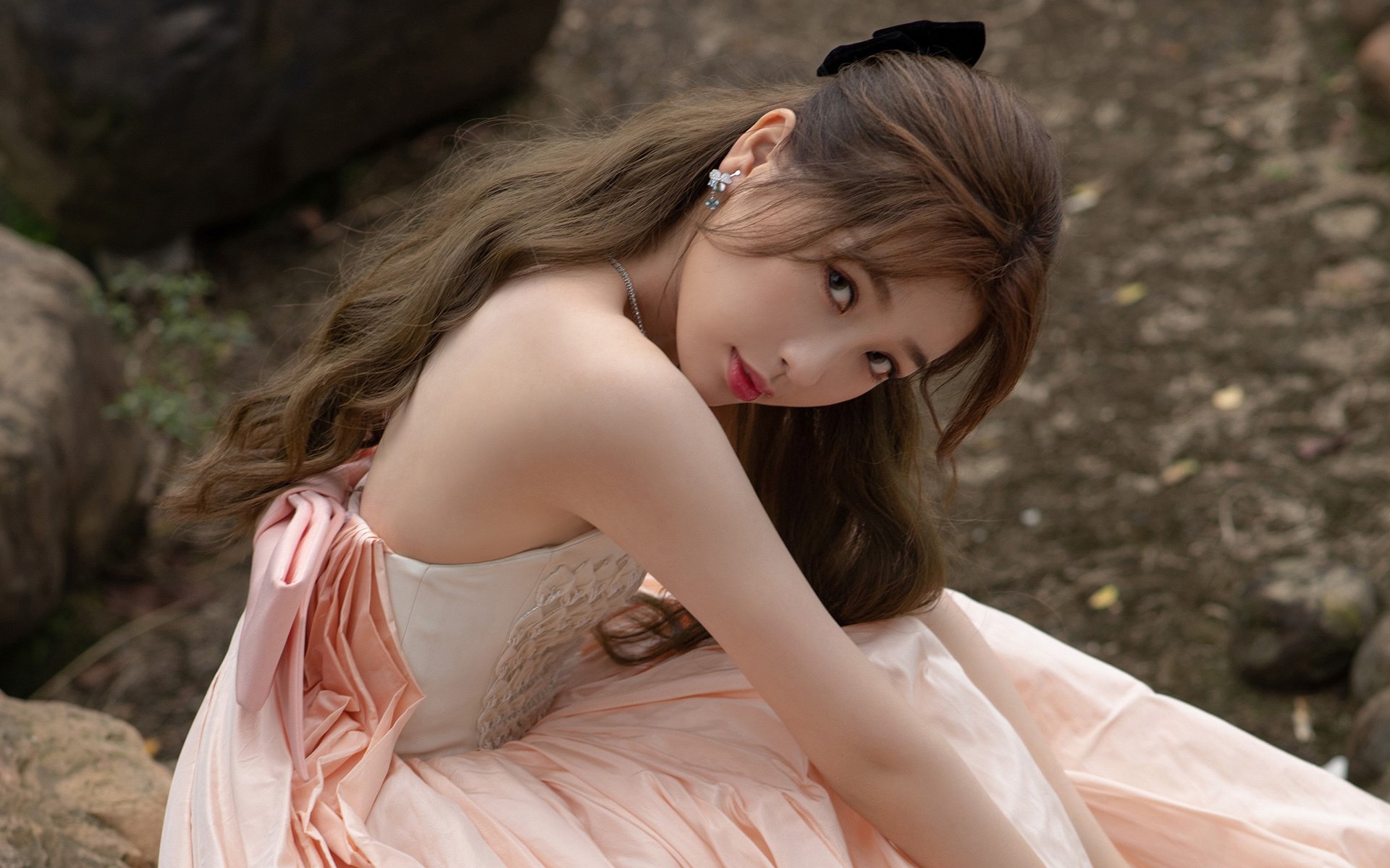 贝恩轰炸，雄鹿破城，一场定义东区格局的攻防美学