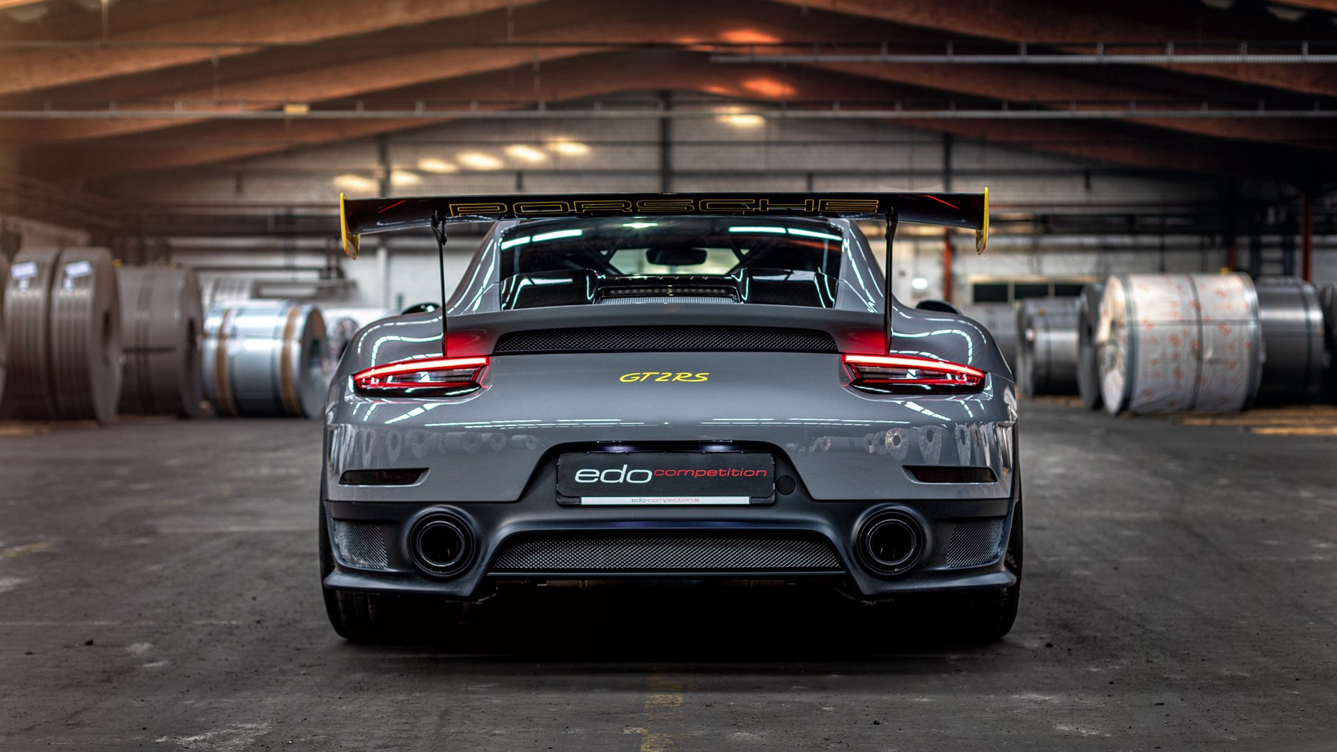 蓝桥双翼，韩国蝴蝶与哥伦比亚钻石