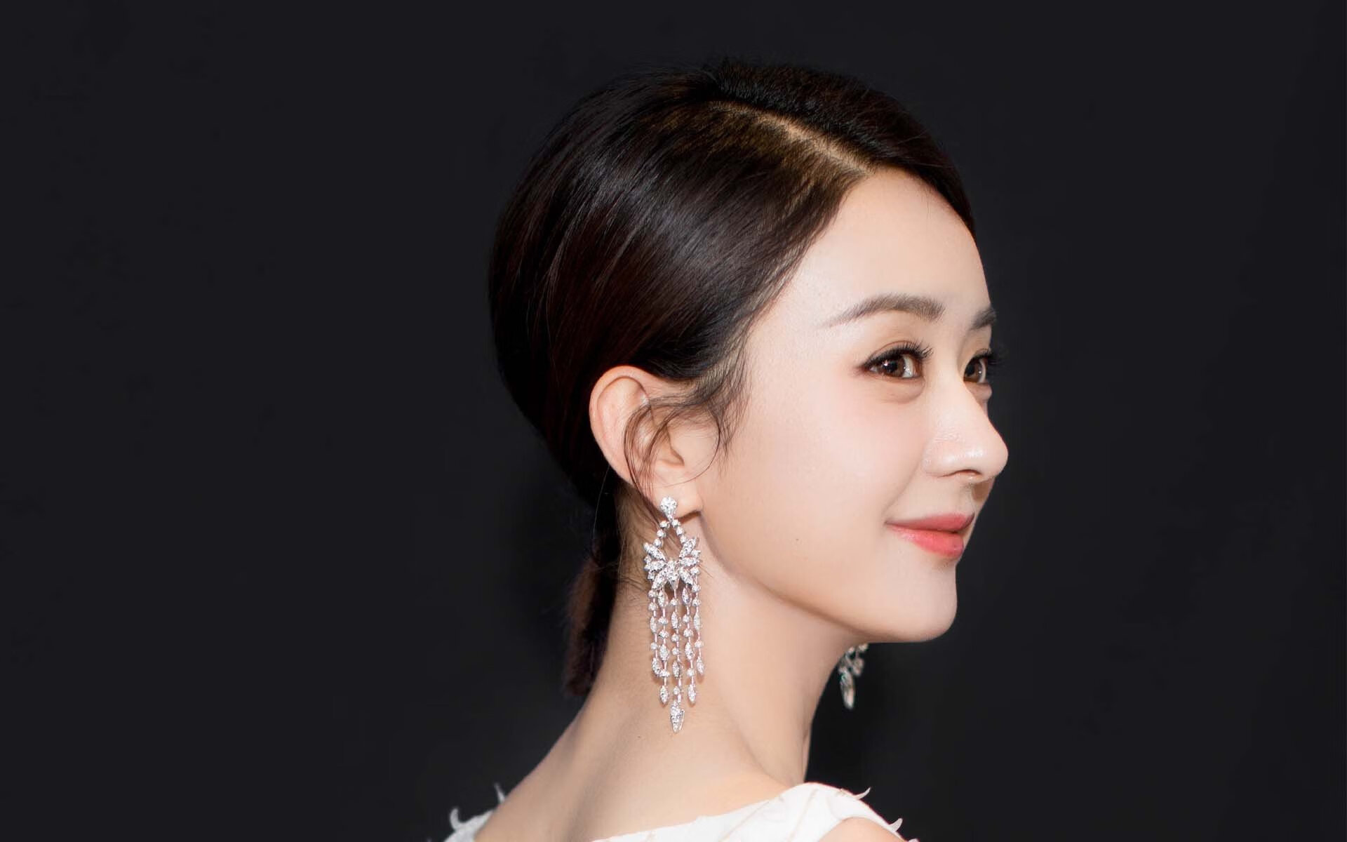 黄蜂毒刺与东北虎之困，当西亚卡姆的锋刃刺破铁血防线