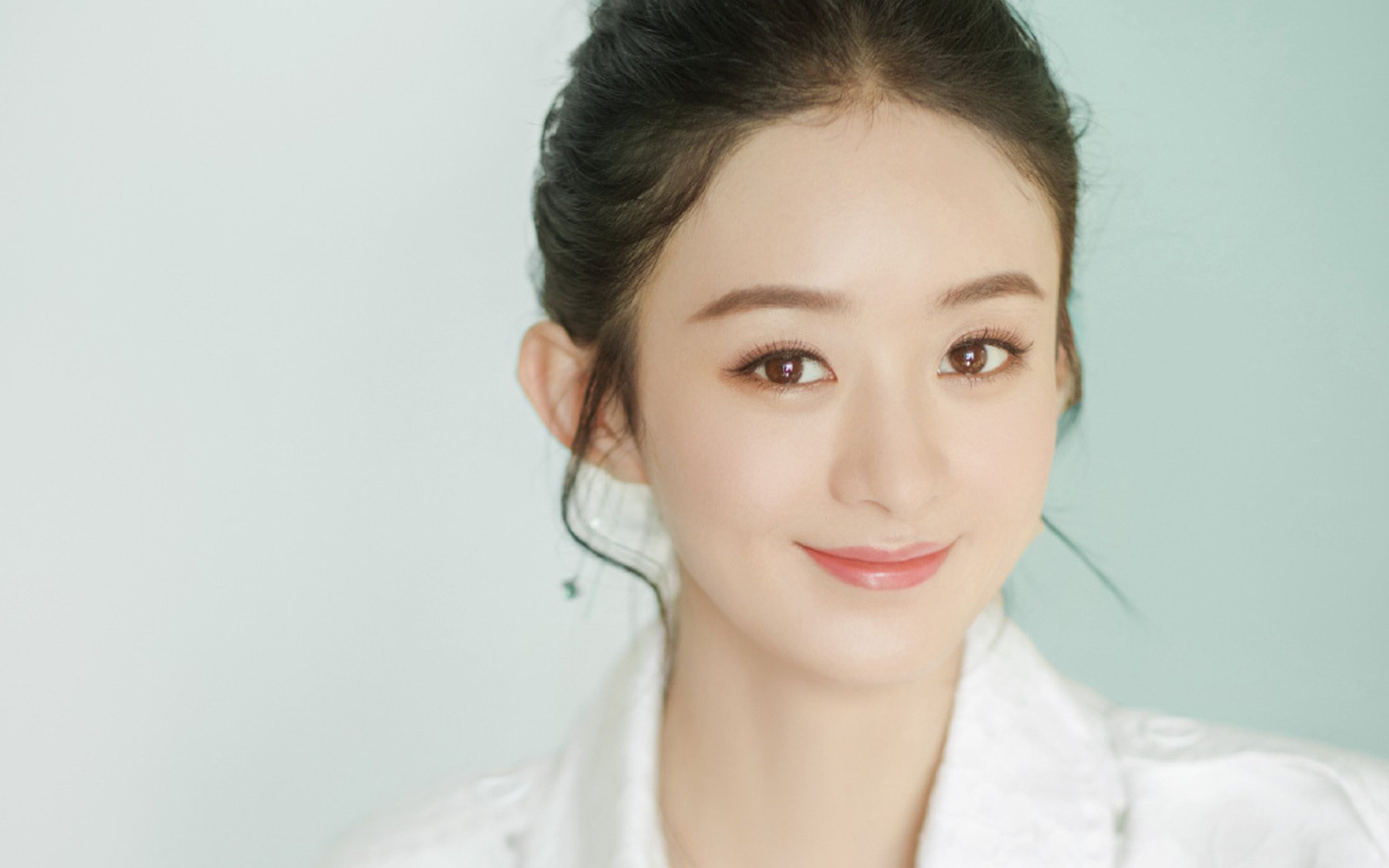 巨兽对决！锡安肆虐内线却成背景，莫兰特死神附体1.9秒绝杀雷霆