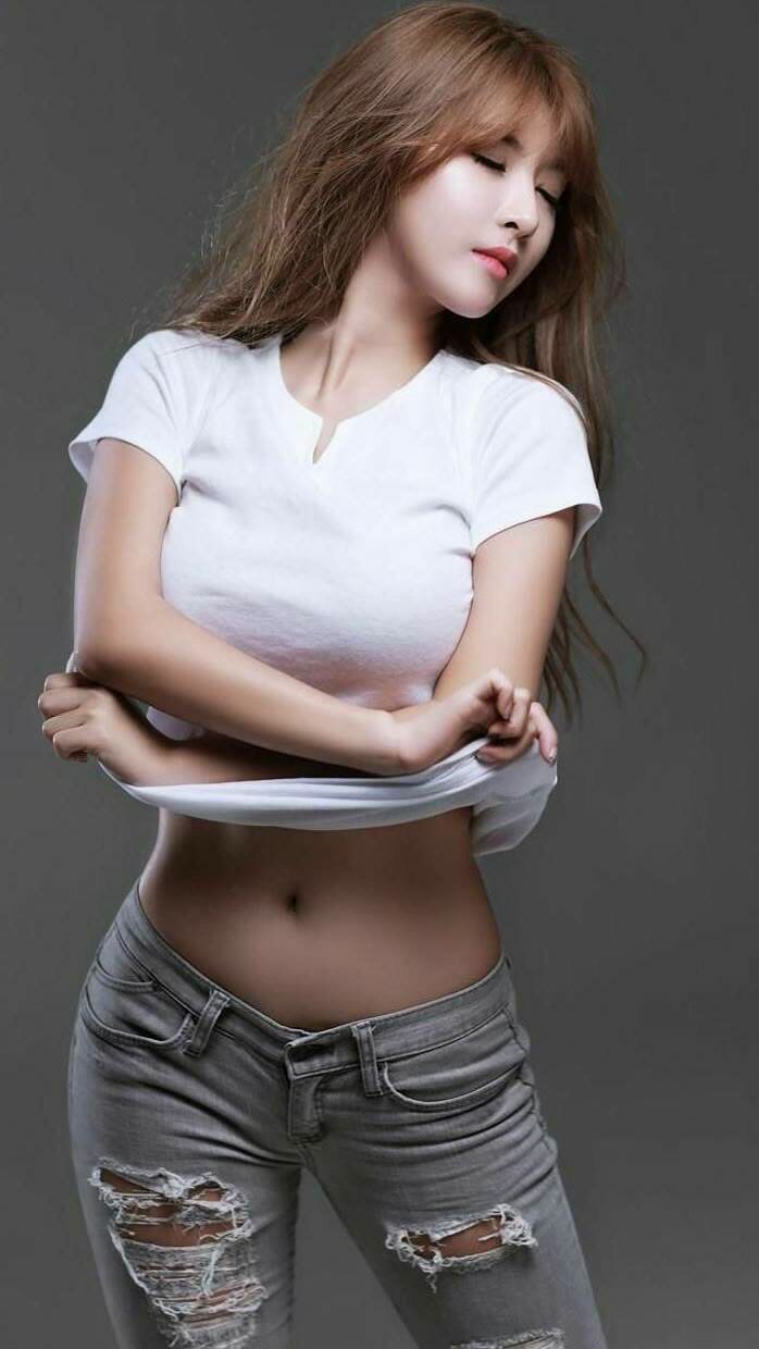 唯一一战,姆巴佩红色风暴下,德国战车碾过非洲雄狮的历史轮回